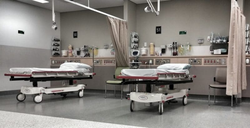 Vilken storlek är en sjukhussäng? 3 bästa sängtyper!