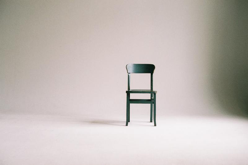 Grundläggande 2-stegs DIY-guide om hur du enkelt regluer en stol