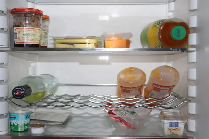 Hur ofta ska du rengöra ditt kylskåp? 3 bästa tips!