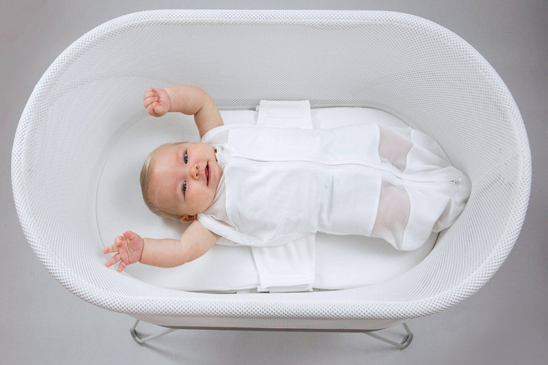 Tips om hur du flyttar din baby från bassäng till spjälsäng