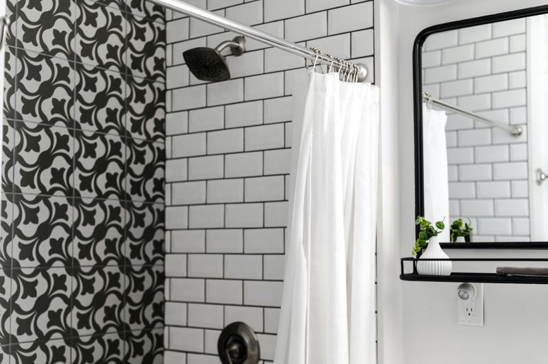 3 fantastiska sätt att förhindra mögel på duschdraperi
