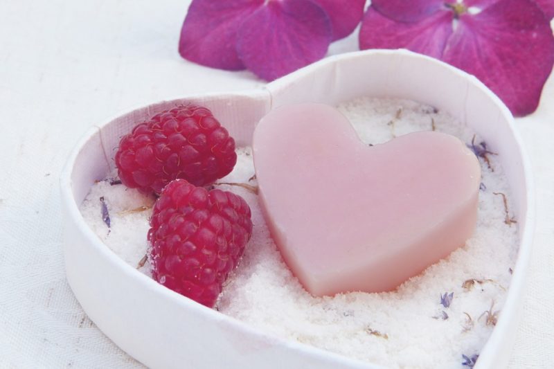 Kan du använda Dawn Dish Soap i en högtryckstvätt? 8 andra fantastiska användningsområden för denna tvål!