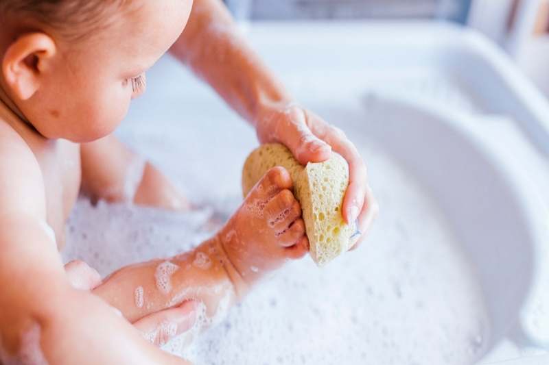 När kan barnet ta ett bad efter omskärelse? Idéer