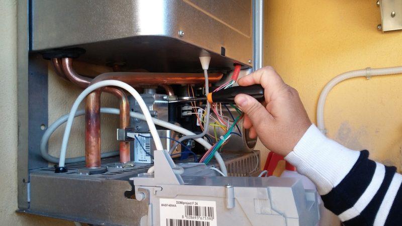 Vad är en expansionstank för en varmvattenberedare? 3 bästa tips för att underhålla det!