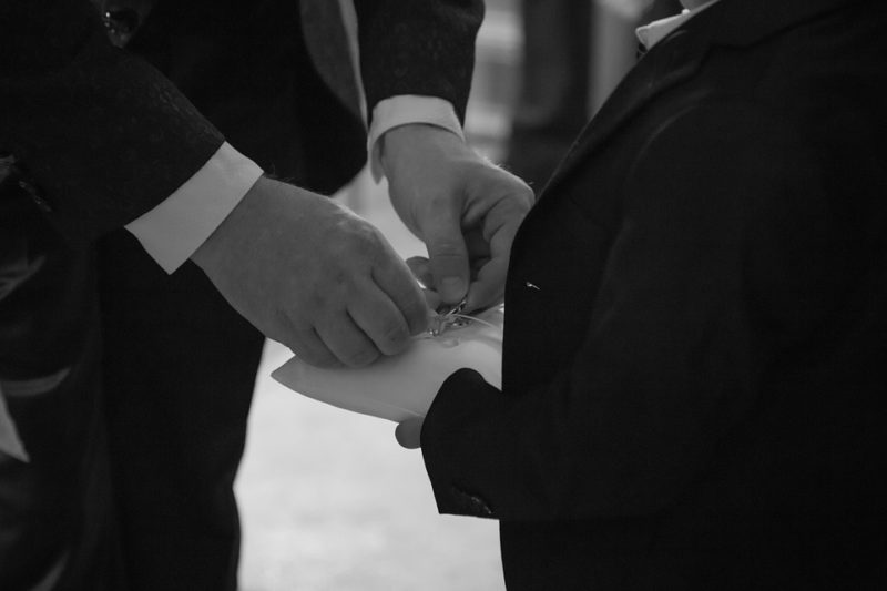 Vad gör den bästa mannen på ett bröllop: en checklista
