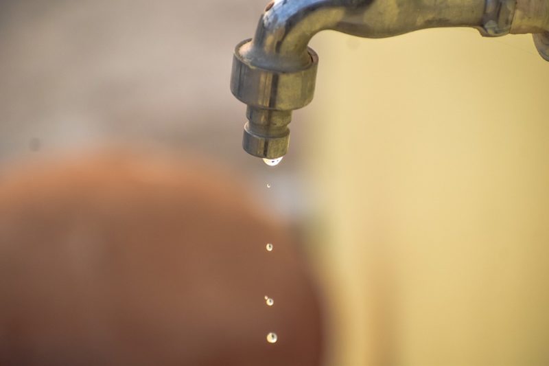 Vad ska du göra om din varmvattenberedare läcker? 3 bästa sätten!