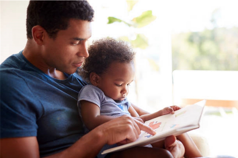 Vad ska man logga in i en bok för en baby? En guide