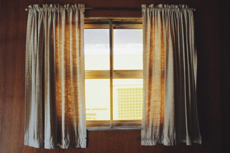 4 användbara tips om hur man väljer gardiner